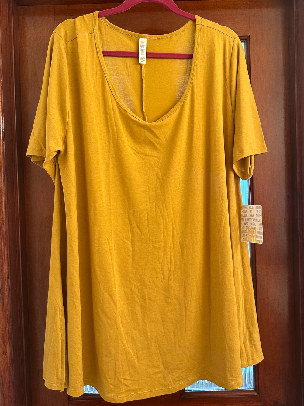 LuLaRoe Mustard Perfect T